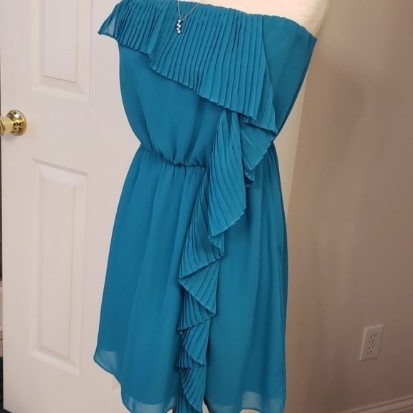 Bcbgeneration teal ruffle strapless dress NWT - Picture 5 of 12